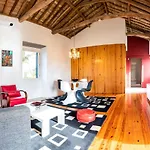 Casa Do Pico Arde