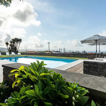 Gospodarstwo agroturystyczne Casa Do Pico Arde *